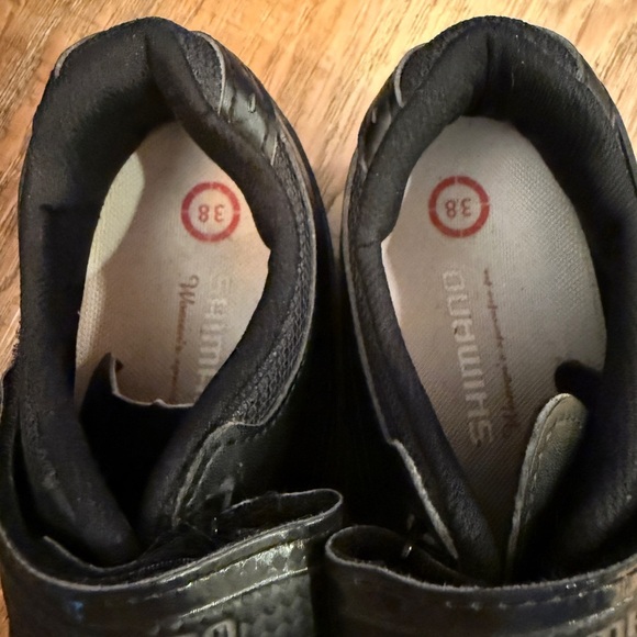 Shimano Black Cycling Footwear - Picture 2 of 4